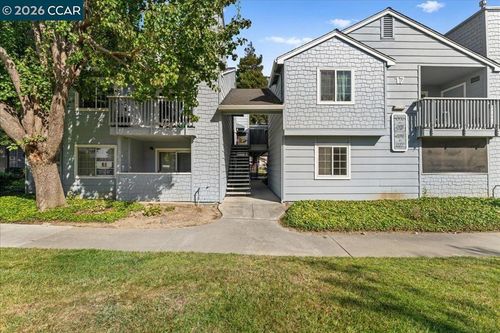 401 Lighthouse Dr, Vallejo, CA, 94590-4031 | Card Image