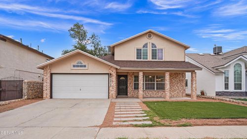 13713 Paseo Del Mar Dr, Horizon City, TX, 79928-8413 | Card Image