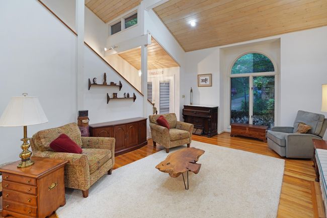 Great Room | Image 8