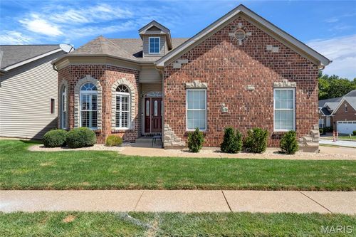 212 Natural Spring Dr, Saint Peters, MO, 63366-3244 | Card Image