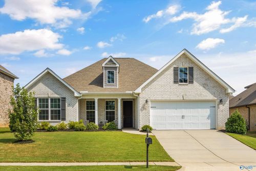 206 Dustin Ln Nw, Madison, AL, 35757-6971 | Card Image