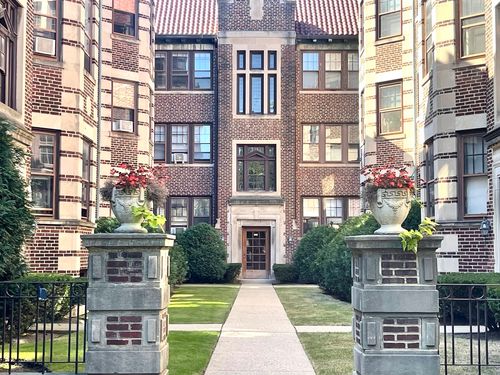 1-612 Sheridan Rd, Evanston, IL, 60202-4777 | Card Image