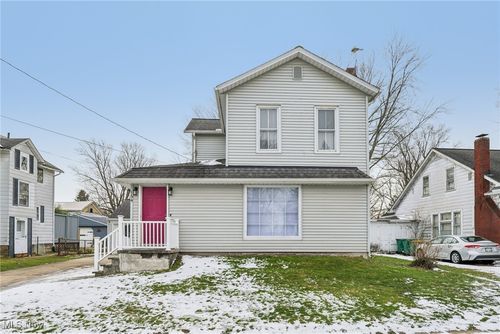 164 Burrows St, Geneva, OH, 44041-1510 | Card Image