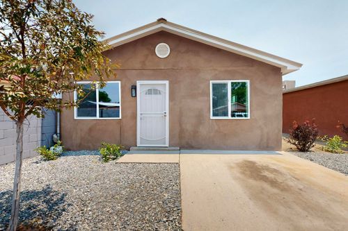 1036 Sawmill Rd, Bernalillo, NM, 87004-6552 | Card Image
