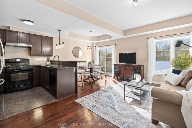 18 - 7 Atessa Dr, Condo with 3 bedrooms, 3 bathrooms and 1 parking in Hamilton ON | Image 10
