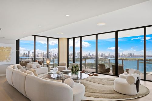 340203-500 Alton Rd, Miami Beach, FL, 33139-7182 | Card Image