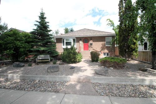819 9 Ave S, Lethbridge, AB, T1J1T6 | Card Image