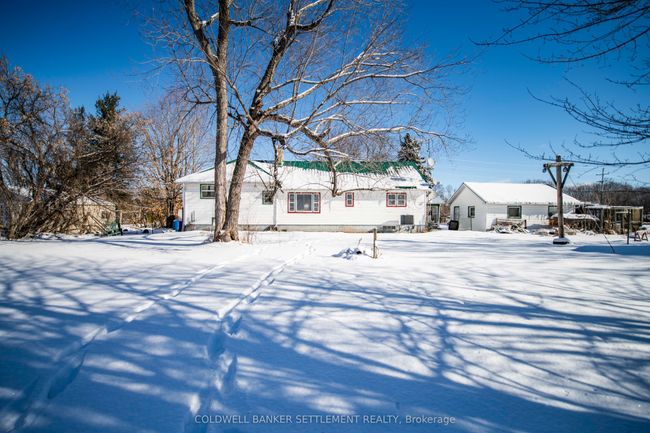 10 Rideau Ferry Rd, House other with 3 bedrooms, 2 bathrooms and 4 parking in Lombardy ON | Image 7