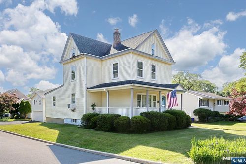 67 Hillside Ave, Midland Park, NJ, 07432-1721 | Card Image