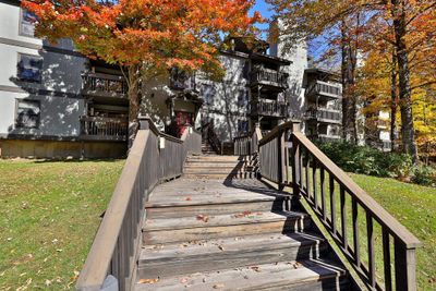 13-A - 37 Gateway Court, Condo with 1 bedrooms, 1 bathrooms and null parking in Mendon VT | Image 3