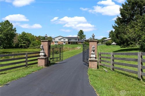 286 Berlin Rd, Wilmington, OH, 45177-7826 | Card Image