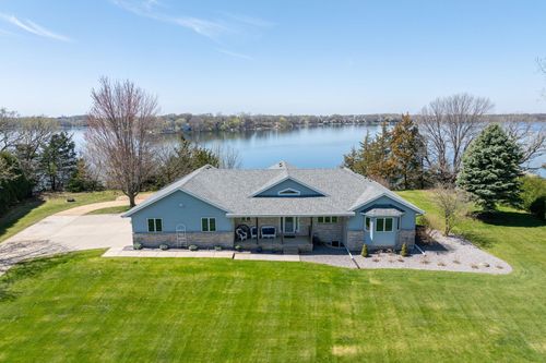 6106 Shamrock Dr, Madison Lake, MN, 56063-9525 | Card Image