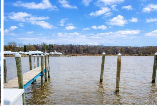 slip-175-399 Island Pointe Dr, Saint Joseph, MI, 49085 | Card Image