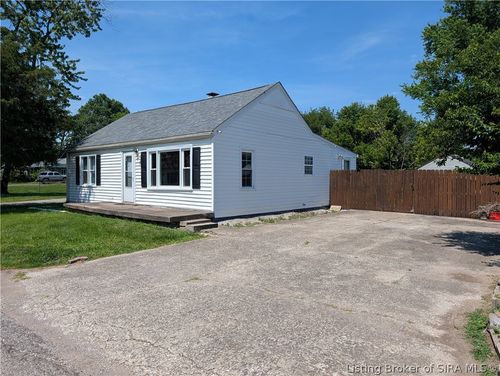 2834 Sellers Ct, Jeffersonville, IN, 47130-9305 | Card Image