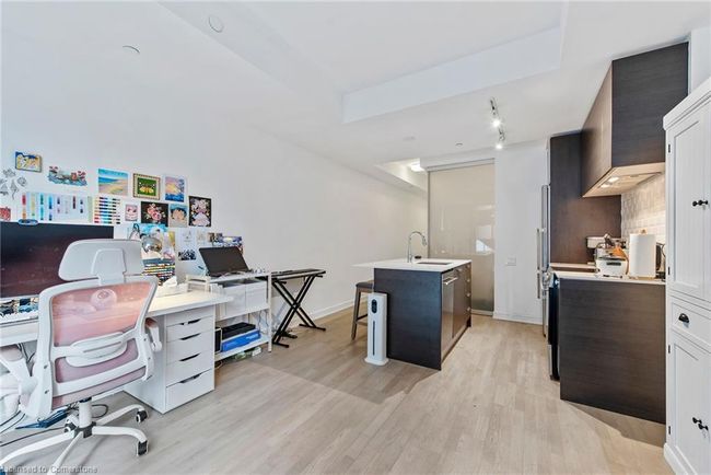 206 - 57 St Joseph St, House attached with 2 bedrooms, 1 bathrooms and null parking in Toronto ON | Image 12