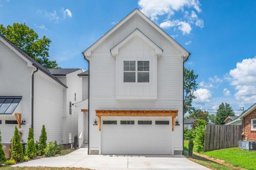 6531 Marauder Dr, Nashville, TN, 37209-2715 | Card Image