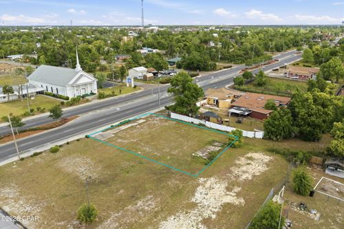 726 Mlk Boulevard, Panama City, FL, 32401 | Card Image