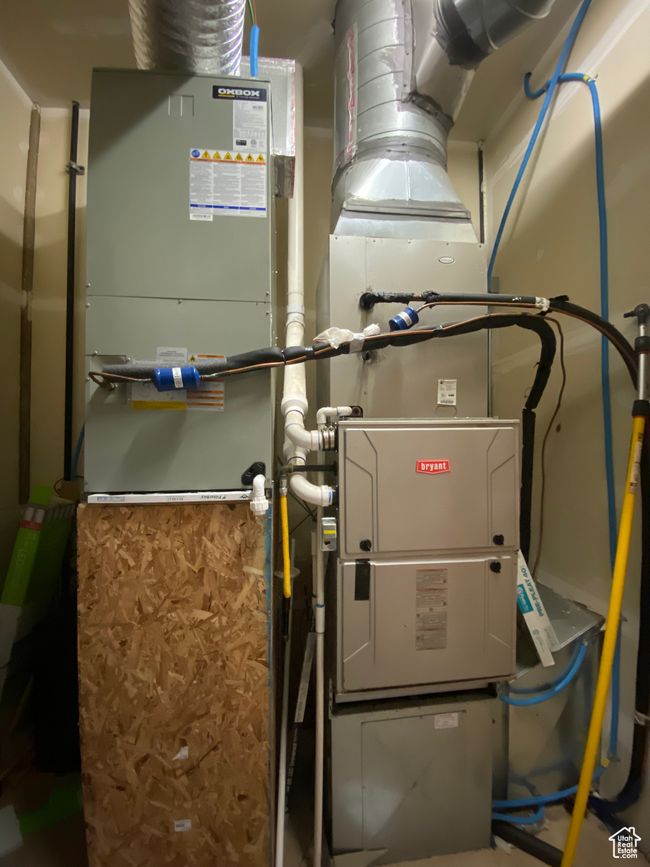 View of utility room | Image 42