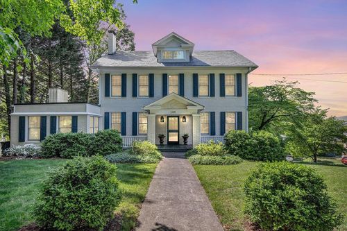 2401 Cornwallis Ave Se, Roanoke, VA, 24014-3336 | Card Image