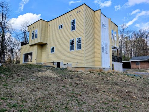 707 Sylvan Dr, Chattanooga, TN, 37411-2026 | Card Image