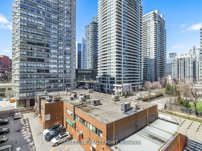 608 - 65 Spring Garden Ave, Condo with 4 bedrooms, 2 bathrooms and null parking in North York ON | Image 29