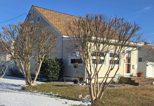 231 N Wyoming Ave, Ventnor City, NJ, 08406-1614 | Card Image