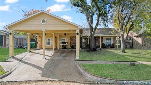 3539 Westhampton Drive, Houston, TX, 77045 | Card Image