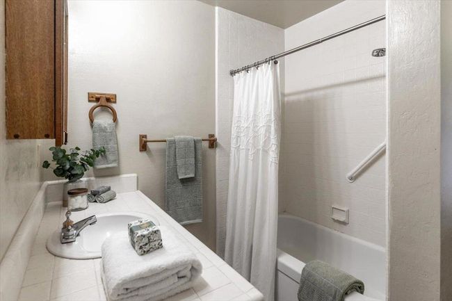 13902 Malcom Ave, House other with 6 bedrooms, 4 bathrooms and 2 parking in Saratoga CA | Image 26