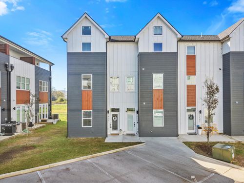 1450 Stockyard Pl, Chattanooga, TN, 37408-1776 | Card Image