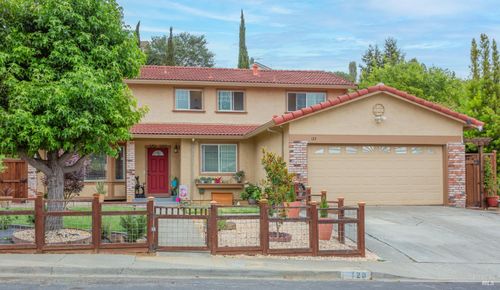 128 Newcastle Dr, Vallejo, CA, 94591-6800 | Card Image