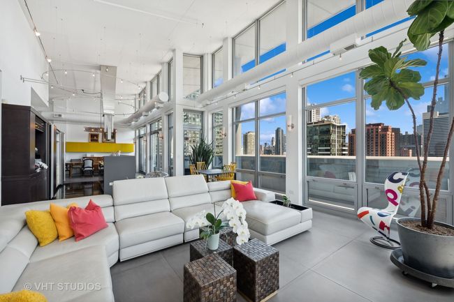 APT-1401 - 740 W Fulton St, Condo with 3 bedrooms, 3 bathrooms and 2 parking in CHICAGO IL | Image 10