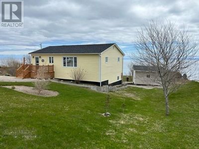 941 Oceanview Dr, House other with 2 bedrooms, 2 bathrooms and null parking in Cape St. George NL | Image 3