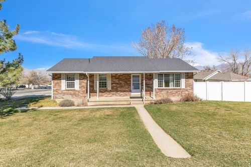 331 E Park Dr, Elk Ridge, UT, 84651-9513 | Card Image