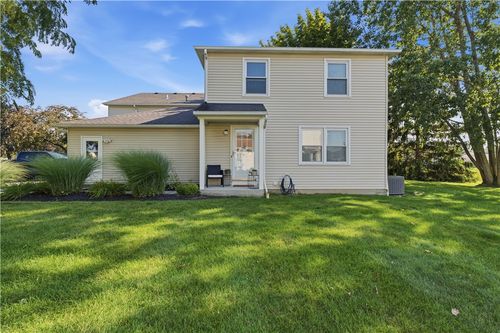320 Lenora Ln, Webster, NY, 14580-2820 | Card Image