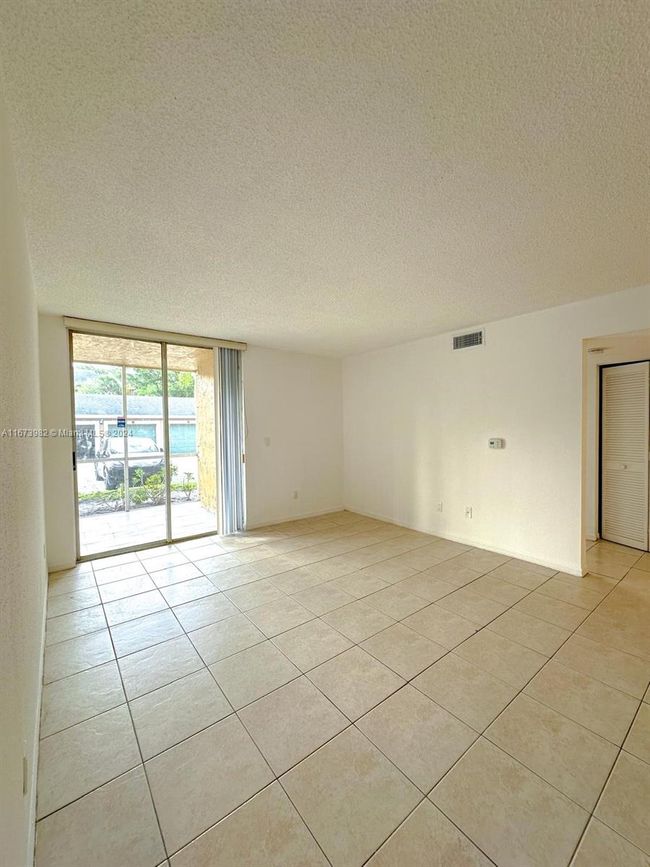 106G - 4045 W Mcnab Rd, Condo with 2 bedrooms, 2 bathrooms and null parking in Pompano Beach FL | Image 10