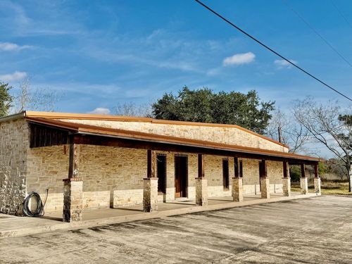 851 County Road 149, Alvin, TX, 77511 | Card Image