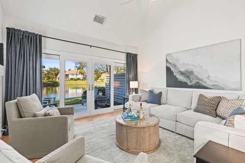 5138 Beachwalk Cir, Miramar Beach, FL, 32550-4233 | Card Image