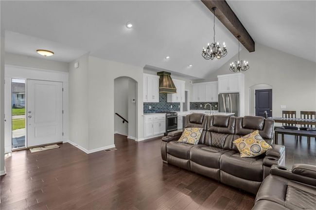 18804 Redbud Ln, House other with 3 bedrooms, 3 bathrooms and null parking in Spring Hill KS | Image 39