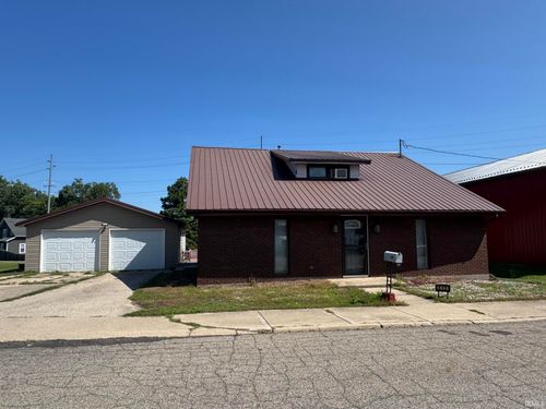 512 E 8th St, Rochester, IN, 46975-1433 | Card Image