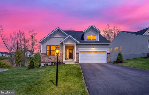 48 Heron Ln, COATESVILLE, PA, 19320-2043 | Card Image