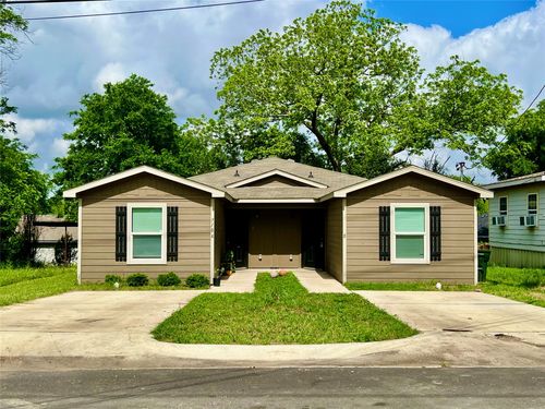 710 S 20th St, Temple, TX, 76501-6165 | Card Image