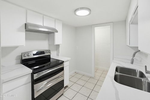 4035 W Reade Avenue, Phoenix, AZ, 85019 | Card Image