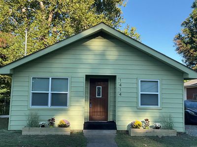 1414 Vine Street, House other with 2 bedrooms, 2 bathrooms and null parking in North Little Rock AR | Image 1