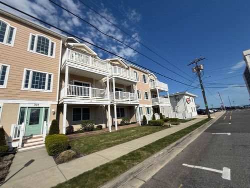 a-309 E Bennett Ave, Wildwood, NJ, 08260-4411 | Card Image