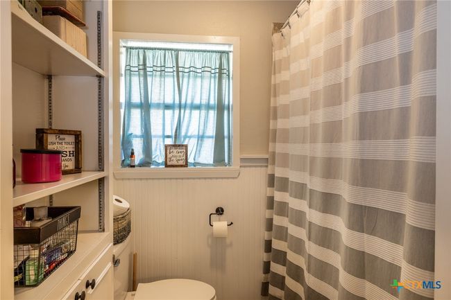 1413 Summit Dr, House other with 3 bedrooms, 3 bathrooms and null parking in Gonzales TX | Image 28