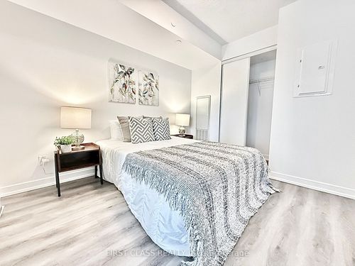 1413-87 Peter St, Toronto, ON, M5V0P1 | Card Image