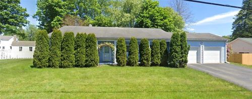 17 Roricks Glen Pkwy, Elmira, NY, 14905-1966 | Card Image