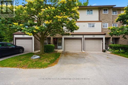616 Wilkins St, London, ON, N6C4Z4 | Card Image