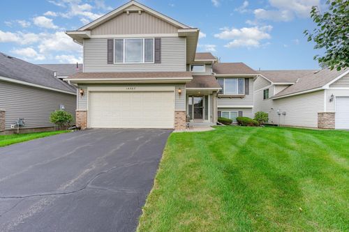 14587 Boxwood Path, Rosemount, MN, 55068-2462 | Card Image