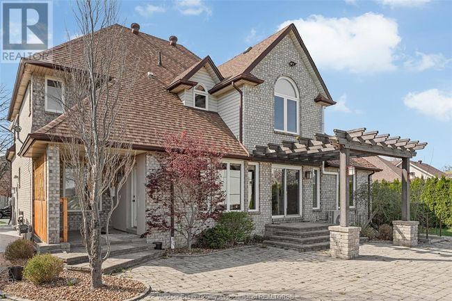 4520 Centre Lake Dr, House other with 5 bedrooms, 4 bathrooms and null parking in Windsor ON | Image 50